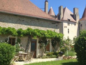 Authentique Grange du XVème siècle avec jardin et animaux admis - FR-1-489-275