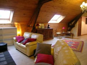 Maison familiale au calme avec piscine et animaux admis - FR-1-489-346