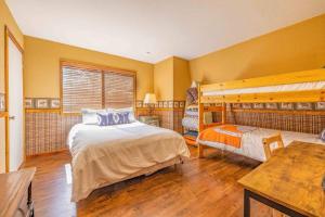 Amazing Cabin - Close To Ski Resort and Village