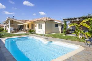 Villas Beautiful villa with pool in Tarnos 10 min to the beach - Welkeys : photos des chambres