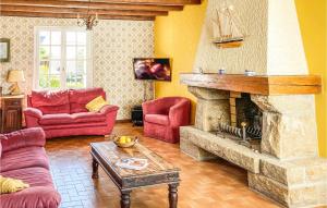 Maisons de vacances Awesome home in Trvou Treguignec with 4 Bedrooms and WiFi : photos des chambres