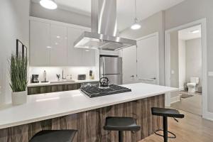 1BR Well-Decorated Apartment w Laundry - Crosby 209