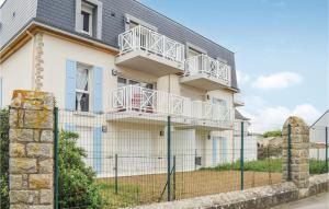 Cozy Apartment In Saint Quay Portrieux
