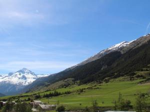 Appartements Duplex 8 pers. au pied des pistes avec balcon, terrasse, parking et WIFI, Val-Cenis - FR-1-508-91 : photos des chambres