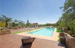 obrázek - Awesome Home In Acquaviva Delle Fonti With Outdoor Swimming Pool, Wifi And 3 Bedrooms