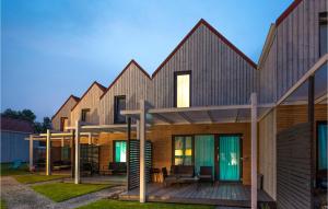 Beautiful Home In Debki With Indoor Swimming Pool, Jacuzzi And Sauna