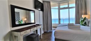 903 Oyster Quays - by Stay in Umhlanga