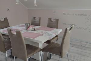 Veronikas House je prijeten, miren apartma v naravi, blizu mesta