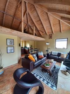 Basco River Lodge Luxury Apartment