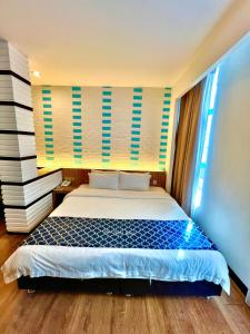 New World Express Motel