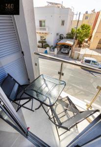 High-End central APT with comfy BED & Super WIFI by 360 Estates