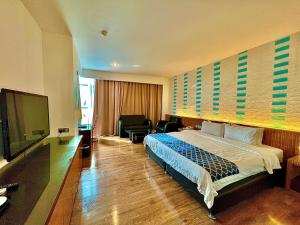 New World Express Motel