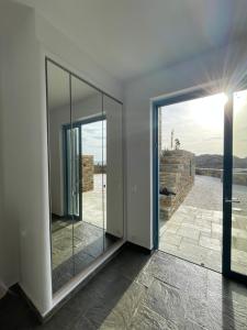 TRES BELLE MAISON SUR LA PLAGE DE GOLDEN BEACH