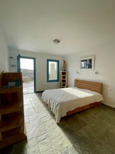 TRES BELLE MAISON SUR LA PLAGE DE GOLDEN BEACH