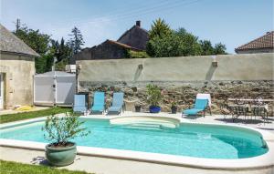 Lovely Home In Loge- Fougereuse
