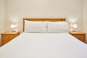 Host & Stay - Knight Retreat