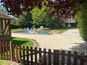 Maisons de vacances Belle demeure Normande dans son ecrin de verdure. : photos des chambres