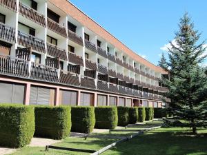 Studio fonctionnel 4 pers, à 50m des pistes, proche commodités, piscine extérieure en été. - FR-1-330F-89