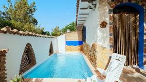 Cueva del Tito Hinojares by Ruralidays