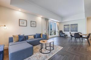 Daniels 1BR Business Bay Partial Burj Khalifa View