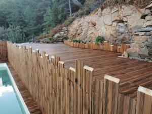 Maisons de vacances Les Combres, gite nature avec piscine : Maison 2 Chambres