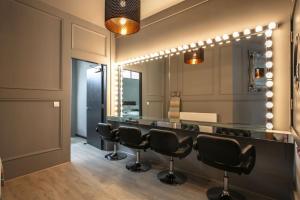 Manhattan Suite - sleeps 24! Heart of Liverpool