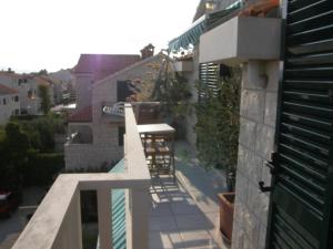 3416-3 Apartment in Bol with sea view, balcony, air conditioning, WiFi