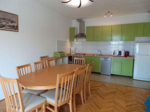 Apartment in Ljubac with sea view, balcony, air conditioning, WiFi 809-2