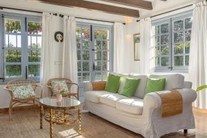 Villa Can LLobera By homevillas360