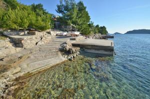 Holiday home in Karbuni with sea view, balcony, air conditioning, WiFi 5095-1