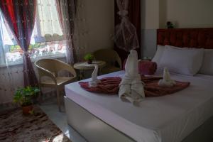 Crown Hotel
