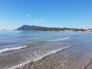 T2 aperçu mer à Janas complètement renové