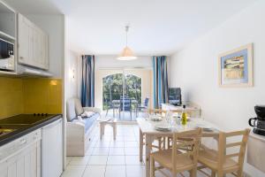 Appart'hotels Garden & City Six-Fours-les-Plages : Studio (4 Adultes)