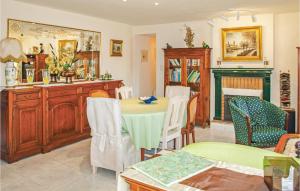 4 Bedroom Lovely Home In Langueux