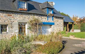 Maisons de vacances Stunning home in Langueux with 4 Bedrooms and WiFi : photos des chambres