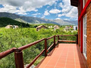 CABAÑA LA MILAGROS REINA MORA