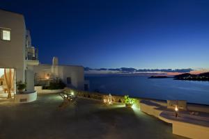 Elegance Villa Myconos Greece