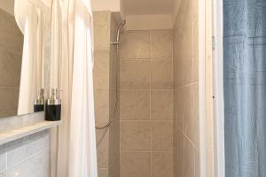 Cozy Room @ Hauptbahnhof - Well Situated & Central