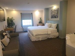 Brook Pointe Resort