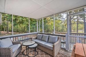 Lakefront Westminster Retreat w Boat Dock!