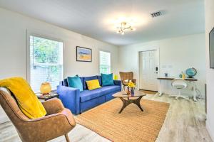 Near Downtown + Ocean: Sarasota Getaway