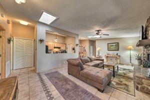 All-Season Alto Getaway with Fire Pit and Deck!