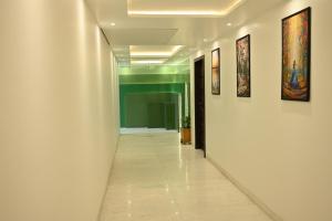 Hotel Lawrence