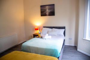 Royale Green View House- free parking, Wifi, Perfect for Contractors and Holiday