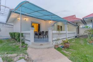 Resort 6-3BR Huge Pool, BBQ, 300m-Beach, 8 mins to Walking Street