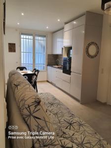 Les Violettes 3 pièces centre ville Antibes