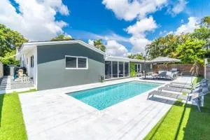 Spacious Modern Home 5BR Heated Pool, 9mn to Beach - صني آيلز بيتش