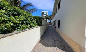 Praia do Tombo - Apto Completo com Garagem, Wi-fi e Ar Condicionado