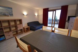 Appartements VAUJANYLOCATIONS - COCHETTE 1 APT 2 : photos des chambres