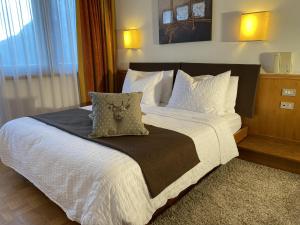 Large Double or Twin Room